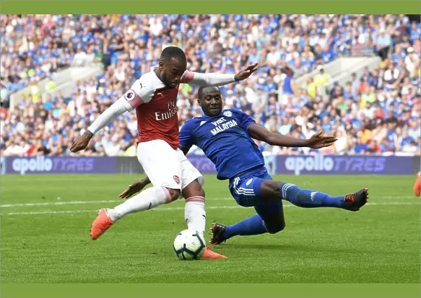 Alexandre Lacazette Scores Dramatic Goal Past Sol Bamba in Cardiff Derby