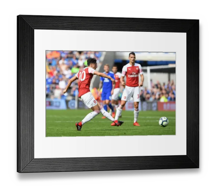 Framed Print : Mesut Ozil: In Action against Cardiff City, Premier League 2018-19