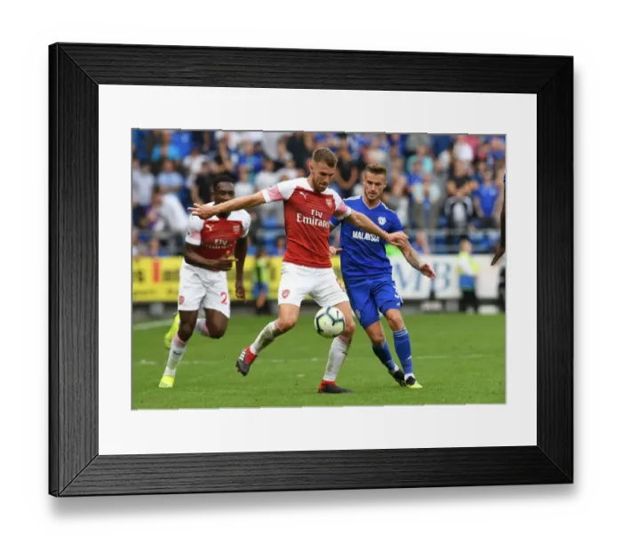Framed Print : Aaron Ramsey Under Pressure: Cardiff City vs. Arsenal FC, Premier League 2018-19