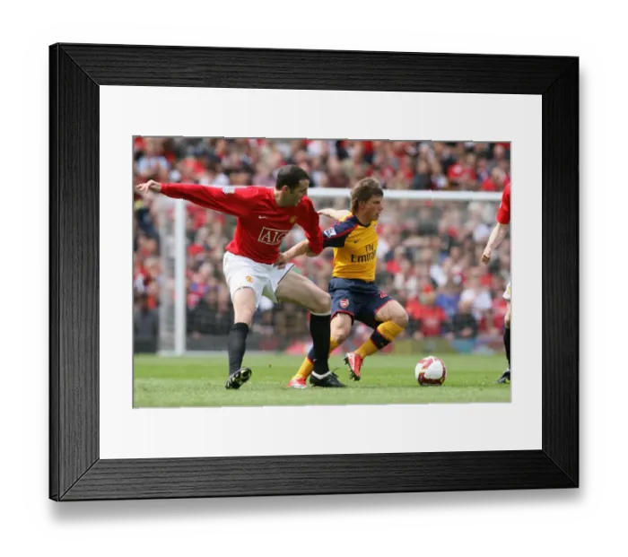 Framed Print : Andrey Arshavin (Arsenal) John O Shea (Man United) Framed Print : Andrey Arshavin (Arsenal) John O Shea (Man United)