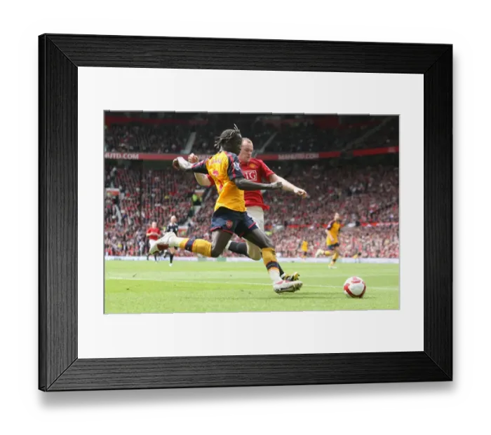 Framed Print : Bacary Sagna (Arsenal) Wayne Rooney (Man United) Framed Print : Bacary Sagna (Arsenal) Wayne Rooney (Man United)
