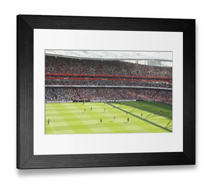 Framed Print : Arsenal vs Chelsea: 1-4 in Favor of Chelsea at Emirates Stadium, 2009