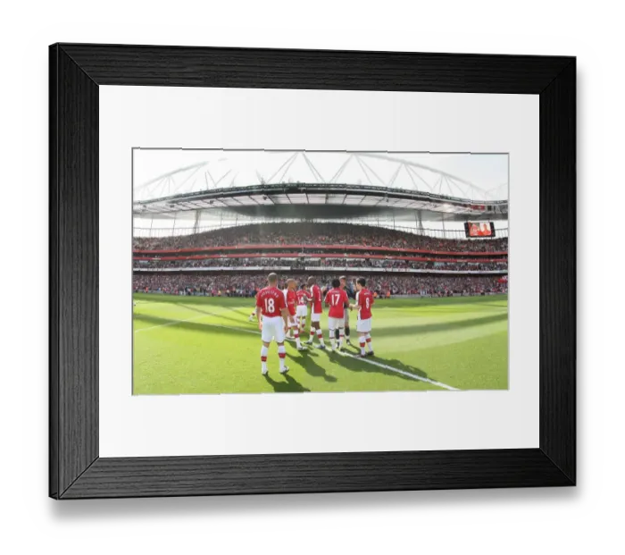 Framed Print : Arsenal 1-4 Chelsea: A Dominant Performance by the Blues at Emirates Stadium, 2009 Framed Print : Arsenal 1-4 Chelsea: A Dominant Performance by the Blues at Emirates Stadium, 2009