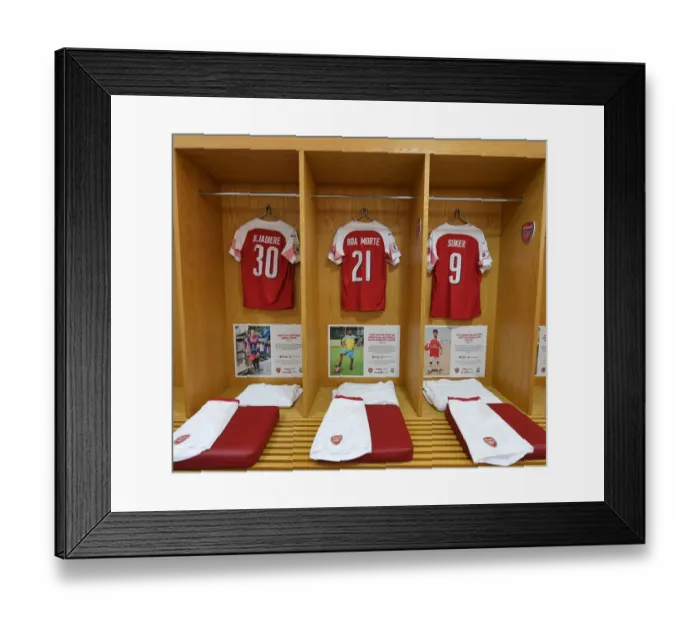 Framed Print : Arsenal vs Real Madrid Legends Clash: A Journey Down Memory Lane (2018-19) Framed Print : Arsenal vs Real Madrid Legends Clash: A Journey Down Memory Lane (2018-19)
