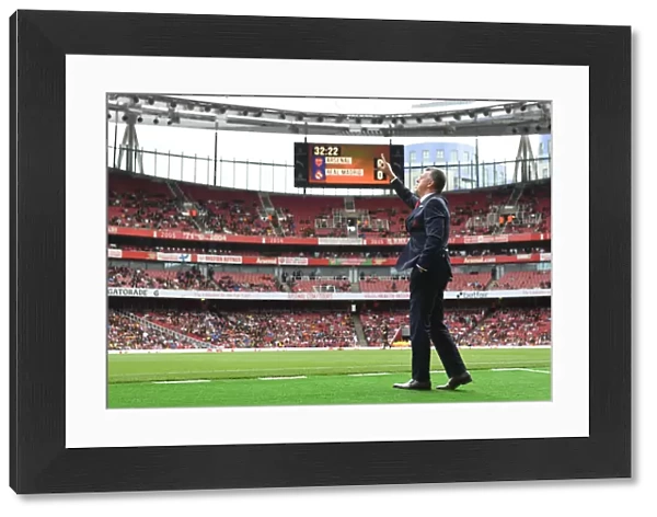 Arsenal Legends vs Real Madrid Legends: A Clash of Football Greats - David O'Leary Reunites Them at Emirates Stadium