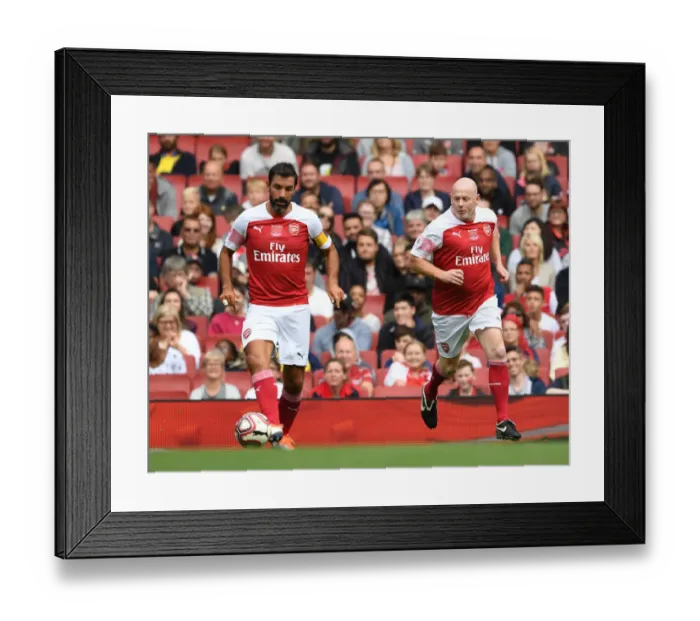 Framed Print : Arsenal Legends vs Real Madrid Legends: A Clash of Football Greats (2018-19) Framed Print : Arsenal Legends vs Real Madrid Legends: A Clash of Football Greats (2018-19)