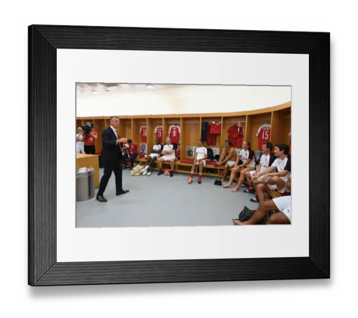 Framed Print : Arsenal Legends vs Real Madrid Legends: A Classic Encounter Revisited - David O'Leary Reunites Football Greats at Emirates Stadium