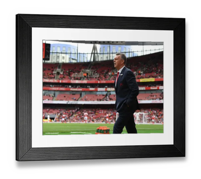 Framed Print : Arsenal Legends vs Real Madrid Legends: A Reunion of Football Greats with David O'Leary at Emirates Stadium