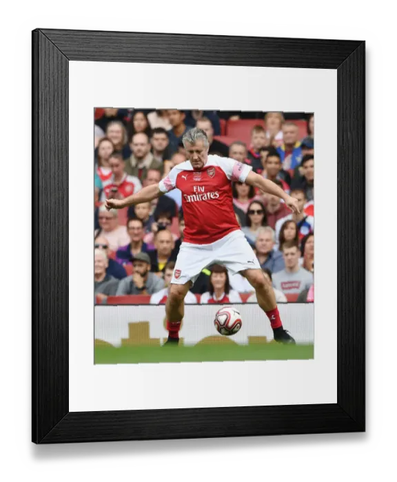Framed Print : A Clash of Football Greats: Davor Suker Shines at Arsenal Legends vs Real Madrid Legends (2018-19)