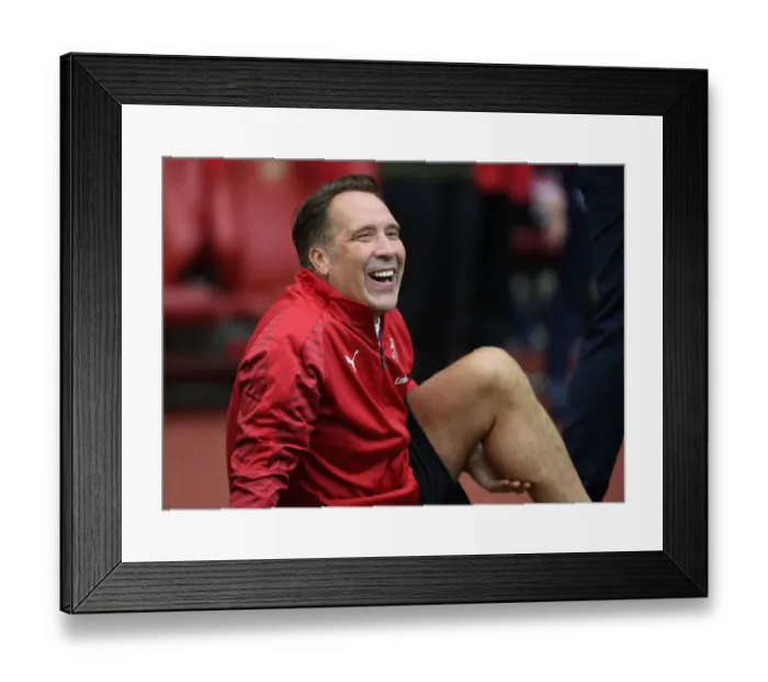 Framed Print : Clash of Football Icons: David Seaman for Arsenal vs Real Madrid Legends Framed Print : Clash of Football Icons: David Seaman for Arsenal vs Real Madrid Legends