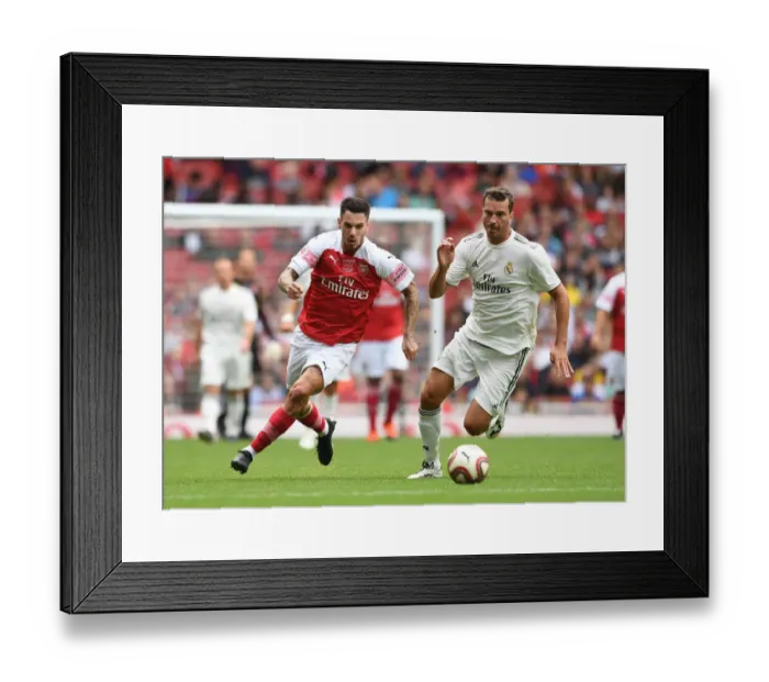 Framed Print : Jeremie Aliadiere Shines in Arsenal Legends vs Real Madrid Legends Clash (2018-19)