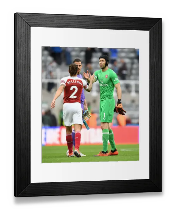 Framed Print : Arsenal's Hector Bellerin and Petr Cech Share a Moment after Newcastle United Clash Framed Print : Arsenal's Hector Bellerin and Petr Cech Share a Moment after Newcastle United Clash