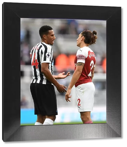 Sportsmanship Shines: Heartwarming Post-Match Chat Between Bellerin and Hayden Amidst Newcastle-Arsenal Rivalry (2018-19)