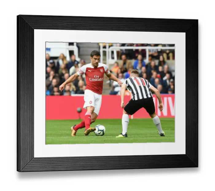 Framed Print : Clash of Wings: Sokratis vs. Matt Ritchie - Newcastle United vs. Arsenal FC, Premier League Framed Print : Clash of Wings: Sokratis vs. Matt Ritchie - Newcastle United vs. Arsenal FC, Premier League