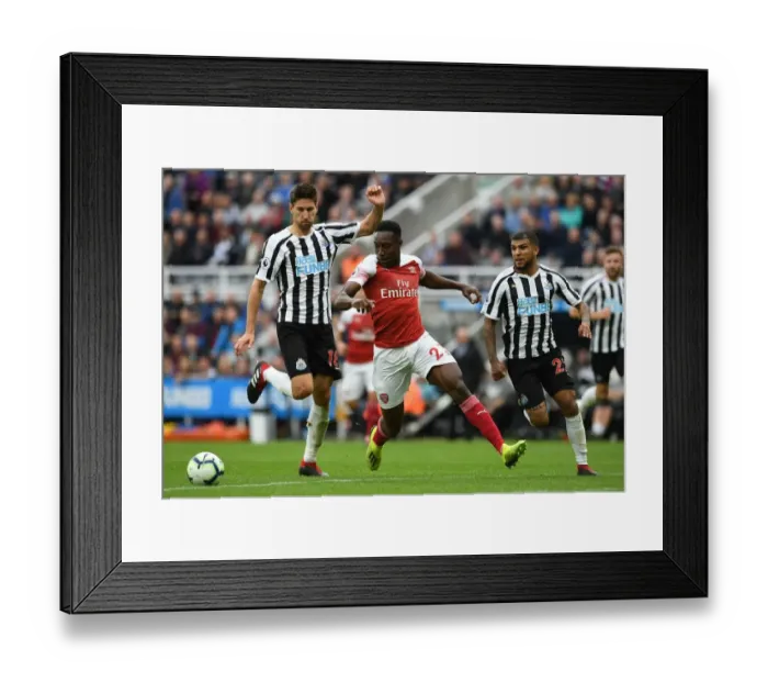 Framed Print : Newcastle United vs. Arsenal: Clash between Welbeck, Fernandez, and Yedlin