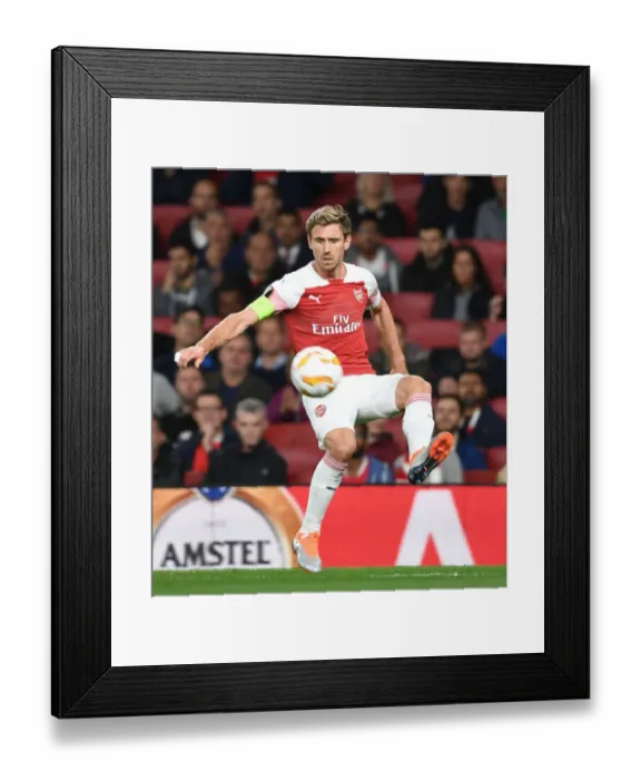 Framed Print : Nacho Monreal in Action: Arsenal vs Vorskla Poltava, UEFA Europa League 2018-19