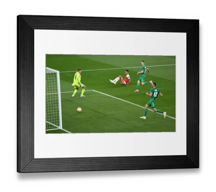 Framed Print : Aubameyang Scores: Arsenal Overpowers Vorskla Poltava in Europa League Framed Print : Aubameyang Scores: Arsenal Overpowers Vorskla Poltava in Europa League