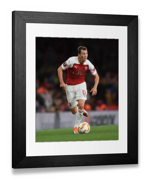 Framed Print : Stephan Lichtsteiner in Action: Arsenal vs Vorskla Poltava, UEFA Europa League 2018-19