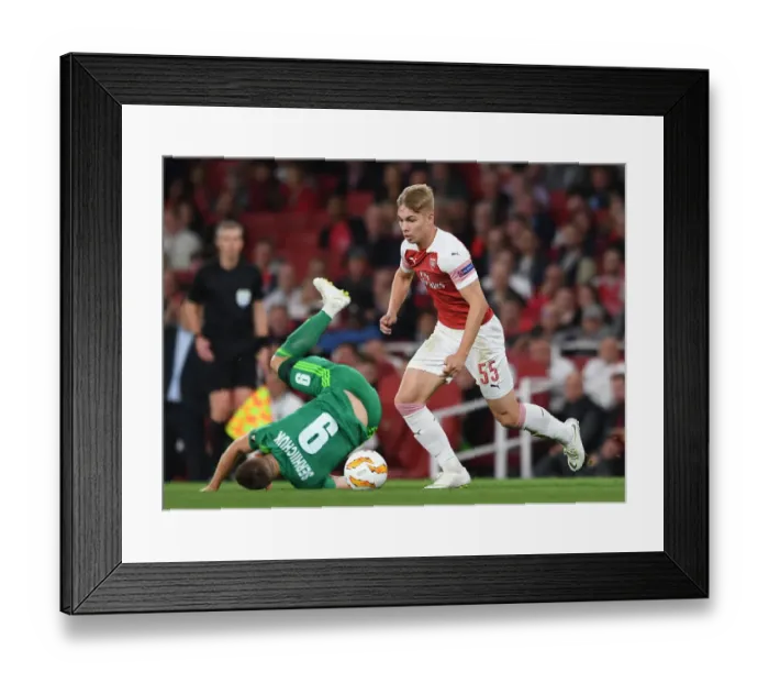 Framed Print : Emile Smith Rowe vs Mykhailo Serhiichuk: A Battle in Arsenal's Europa League Clash