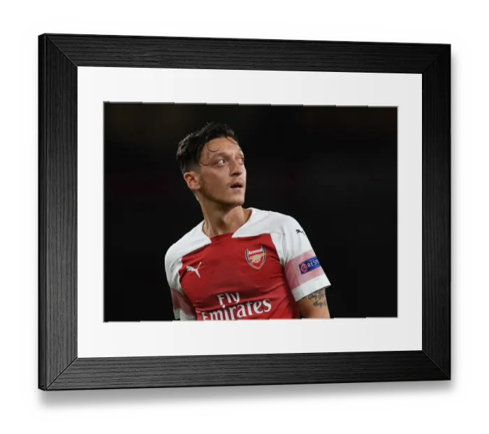 Framed Print : Mesut Ozil in Action: Arsenal vs. Vorskla Poltava, UEFA Europa League 2018-19