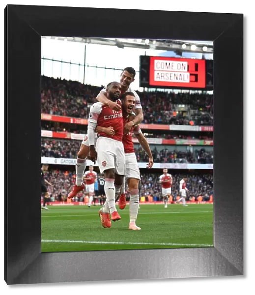 Arsenal Celebrate: Lacazette, Xhaka, Ramsey Score in Arsenal v Everton (2018-19)