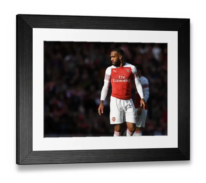 Framed Print : Alex Lacazette in Action: Arsenal vs Everton, Premier League 2018-19