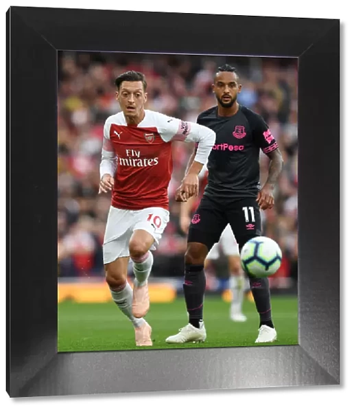 Mesut Ozil Outmaneuvers Theo Walcott: Arsenal vs Everton, Premier League 2018-19