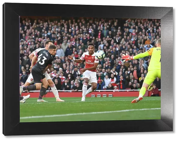 Arsenal's Aubameyang Scores Brace in Thrilling Victory Over Everton, 2018-19 Premier League
