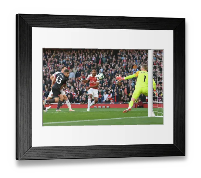 Framed Print : Arsenal's Aubameyang Scores Brace in Thrilling Victory Over Everton, 2018-19 Premier League