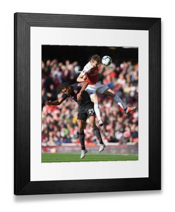 Framed Print : Head-to-Head: Rob Holding vs Dominic Calvert-Lewin - Arsenal v Everton, Premier League 2018-19 Framed Print : Head-to-Head: Rob Holding vs Dominic Calvert-Lewin - Arsenal v Everton, Premier League 2018-19