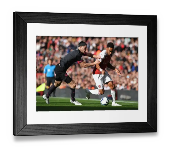 Framed Print : Clash of Titans: Aubameyang vs Keane - Arsenal vs Everton, Premier League 2018-19