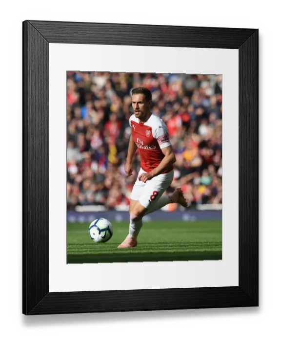 Framed Print : Aaron Ramsey in Action: Arsenal vs. Everton (2018-19) Framed Print : Aaron Ramsey in Action: Arsenal vs. Everton (2018-19)