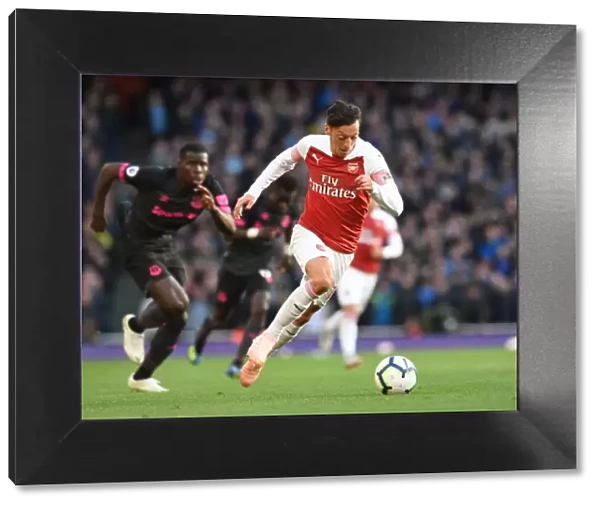 Mesut Ozil in Action: Arsenal vs. Everton, Premier League 2018-19