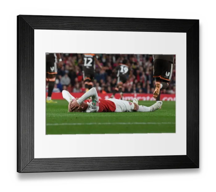 Framed Print : Emile Smith Rowe: Arsenal's Rising Star Shines in Carabao Cup Triumph over Brentford Framed Print : Emile Smith Rowe: Arsenal's Rising Star Shines in Carabao Cup Triumph over Brentford
