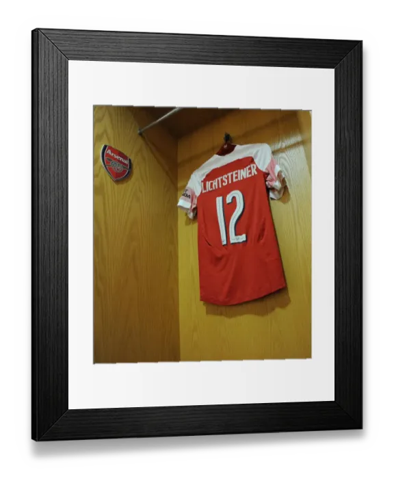 Framed Print : Arsenal in the Changing Room: Stephan Lichtsteiner Before Arsenal v Brentford - Carabao Cup 2018-19 Framed Print : Arsenal in the Changing Room: Stephan Lichtsteiner Before Arsenal v Brentford - Carabao Cup 2018-19