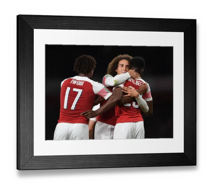 Framed Print : Arsenal's Danny Welbeck and Matteo Guendouzi Celebrate Goal vs. Brentford in Carabao Cup