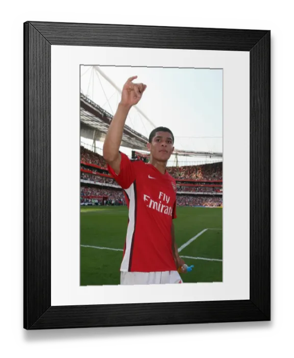 Framed Print : Denilson (Arsenal) waves to the fans after the match Framed Print : Denilson (Arsenal) waves to the fans after the match