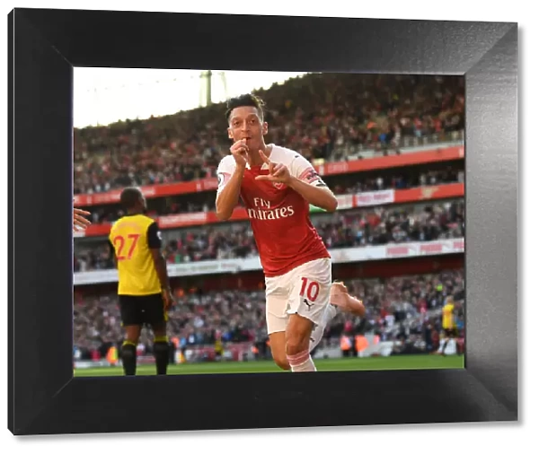 Mesut Ozil Scores Arsenal's Second Goal vs. Watford (2018-19)