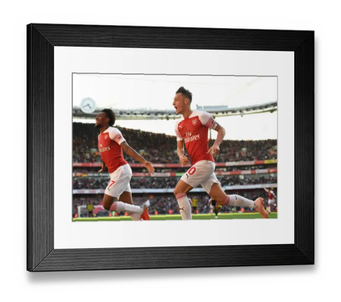 Framed Print : Mesut Ozil Scores Arsenal's Second Goal Against Watford (2018-19) Framed Print : Mesut Ozil Scores Arsenal's Second Goal Against Watford (2018-19)