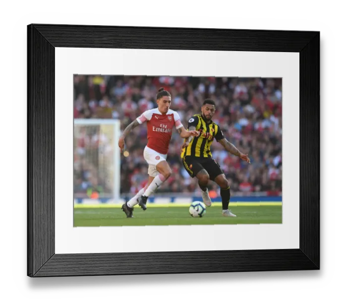Framed Print : Clash at Emirates: Bellerin vs. Gray - Arsenal vs. Watford, Premier League 2018-19 Framed Print : Clash at Emirates: Bellerin vs. Gray - Arsenal vs. Watford, Premier League 2018-19