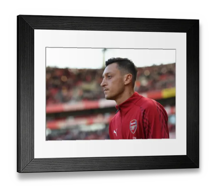 Framed Print : Mesut Ozil: Arsenal's No. 10 Ready for Action against Watford (2018-19)