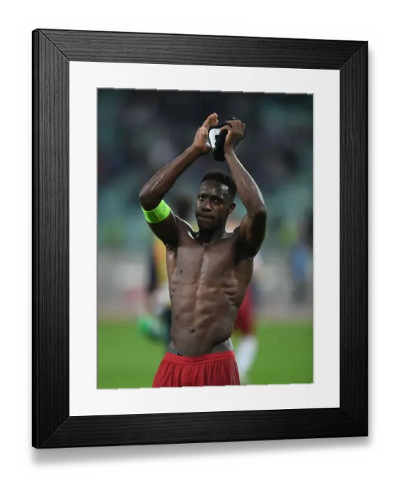 Framed Print : Danny Welbeck Celebrates Europa League Victory with Arsenal Fans in Baku