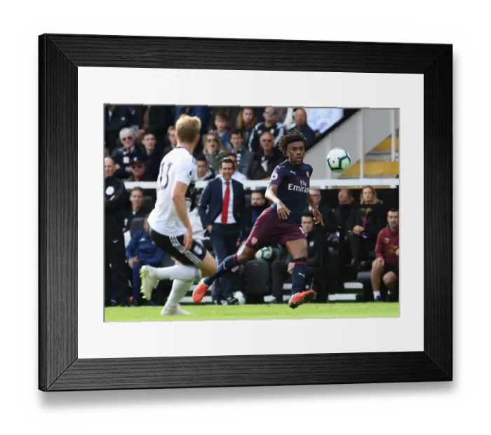 Framed Print : Alex Iwobi in Action: Arsenal vs Fulham, Premier League 2018-19 Framed Print : Alex Iwobi in Action: Arsenal vs Fulham, Premier League 2018-19
