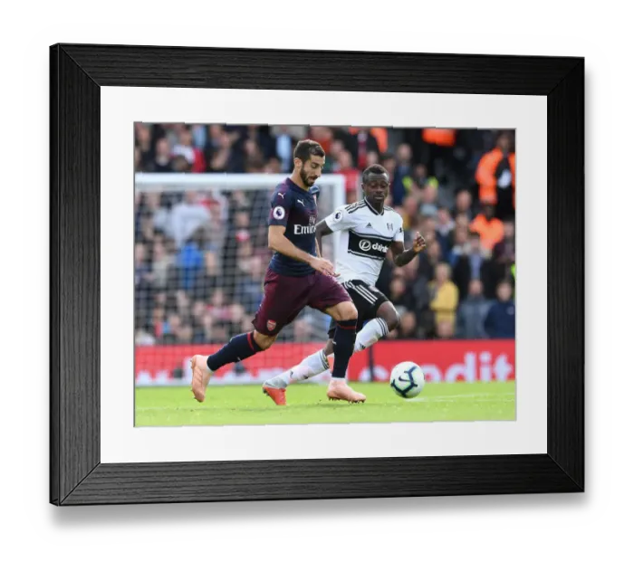 Framed Print : Mkhitaryan vs Seri: Battle in the Premier League - Fulham v Arsenal (2018-19) Framed Print : Mkhitaryan vs Seri: Battle in the Premier League - Fulham v Arsenal (2018-19)