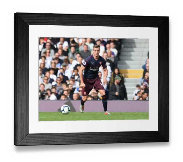 Framed Print : Rob Holding in Action: Arsenal vs. Fulham, Premier League 2018-19 Framed Print : Rob Holding in Action: Arsenal vs. Fulham, Premier League 2018-19