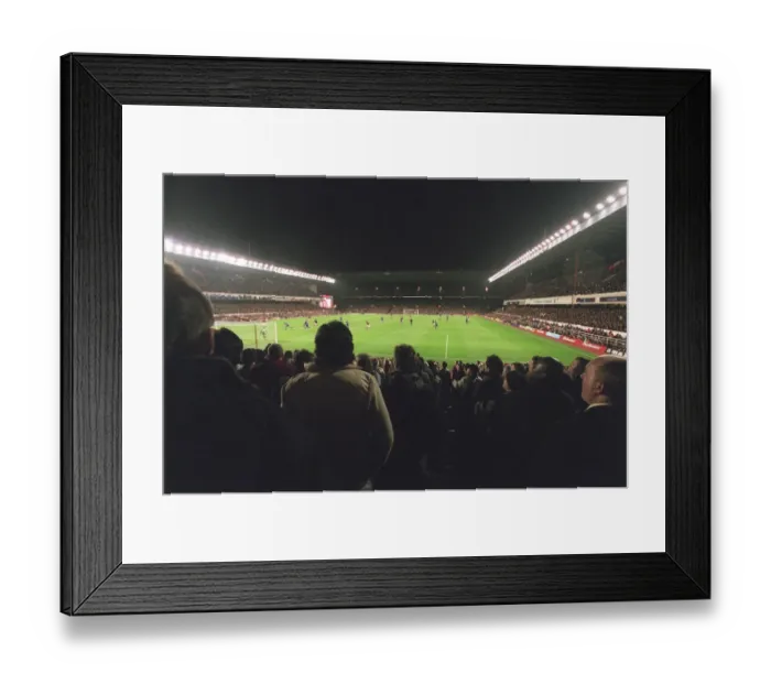 Framed Print : Arsenal vs Manchester United: The 0-0 Stalemate at Highbury Stadium (2006) Framed Print : Arsenal vs Manchester United: The 0-0 Stalemate at Highbury Stadium (2006)