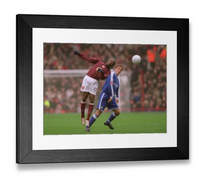 Framed Print : Arsenal v Cardiff City 2005-6