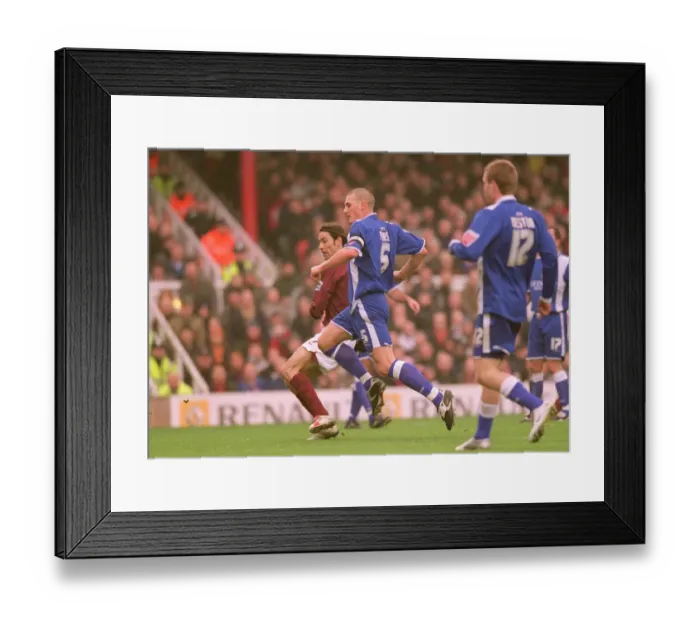 Framed Print : Arsenal vs. Cardiff City: 2005-06 Season Match