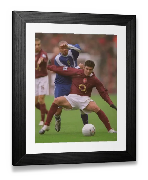 Framed Print : Arsenal vs. Cardiff City: 2005-06 Season Match
