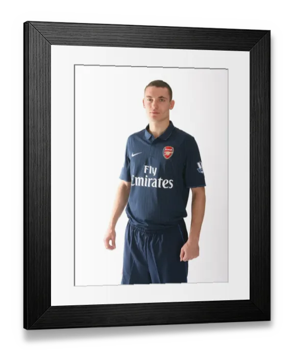 Framed Print : Thomas Vermaelen Joins Arsenal Football Club at Emirates Stadium (June 2009)